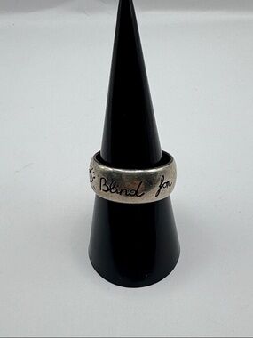 Blind for Love wide band Gucci Sterling Silver Ring